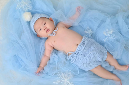 供卵包生男孩公司孕妇上厕所肚子疼